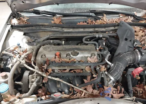 2011 Honda Accord 2.4 Ex-L z USA, uszkodzony, nr VIN 1HGCP2F82BA100214